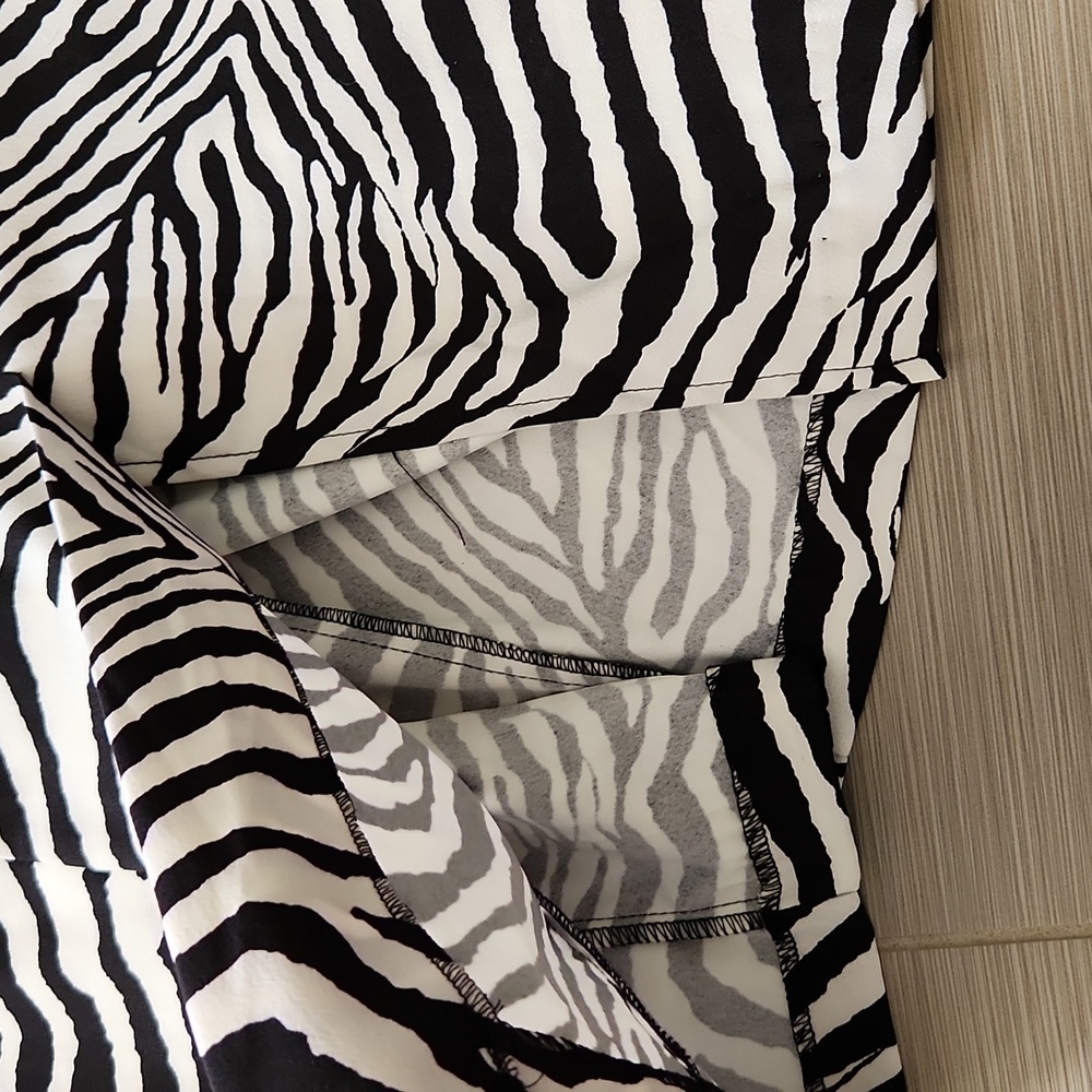 NWT Zebra Print One Shoulder Dress - Picture 15 of 17